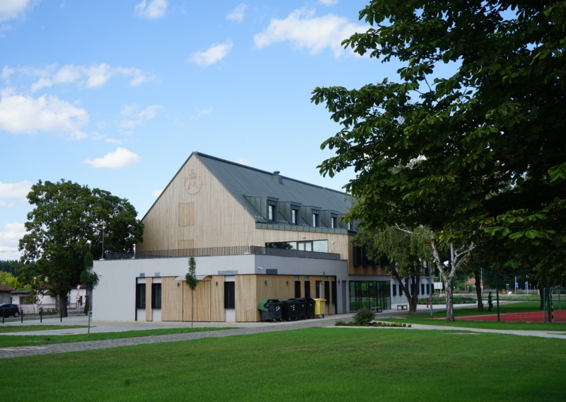 Mezőhegyes, Kollégium